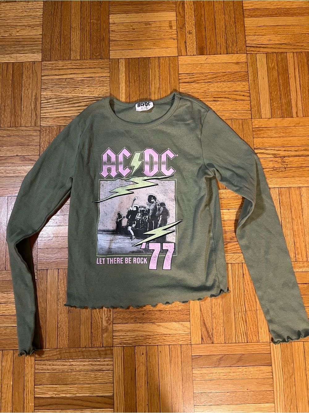 Rocker Girl AC/DC 'Let There Be Rock' Olive Green Graphic Long Sleeve size 14